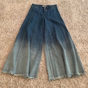 Wide leg jeans